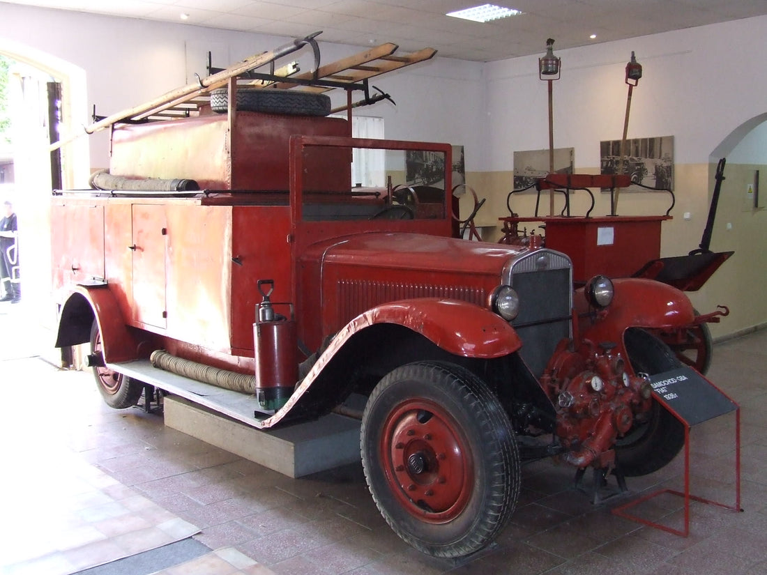Przedwojenny furgon dostawczy Polski Fiat 621 L w Warszawie