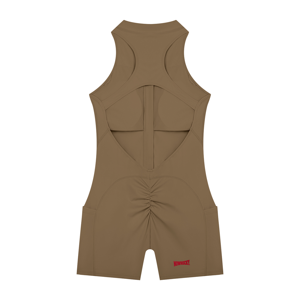Romper Quarter-Zip z Wycięciami – Nowrocky™ — stylizacja uliczna z kurtką i sneakersami