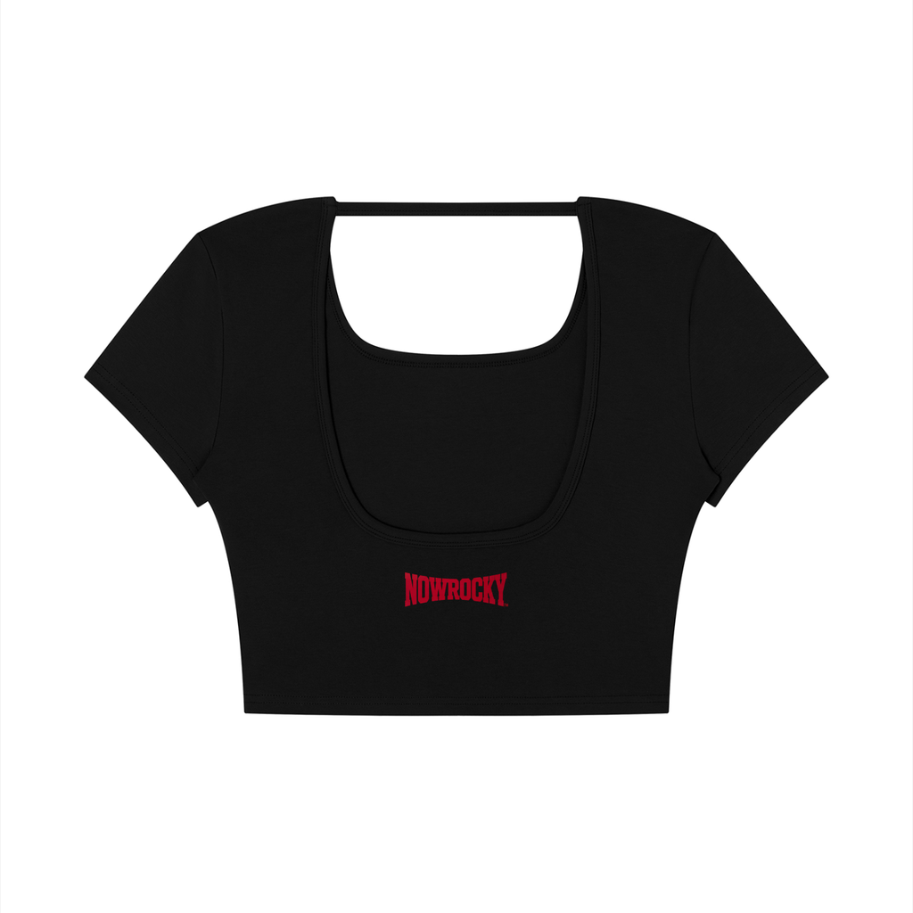 T-shirt Square Neck Crop – Nowrocky™ — koszulka crop damska, widok z tyłu w pełnej sylwetce