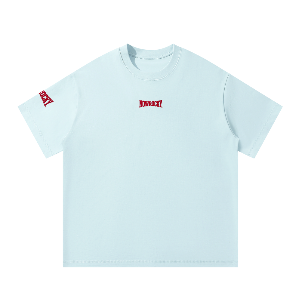 T-shirt Oversized Drop Shoulder – Nowrocky™ — zbliżenie na opuszczoną linię ramienia