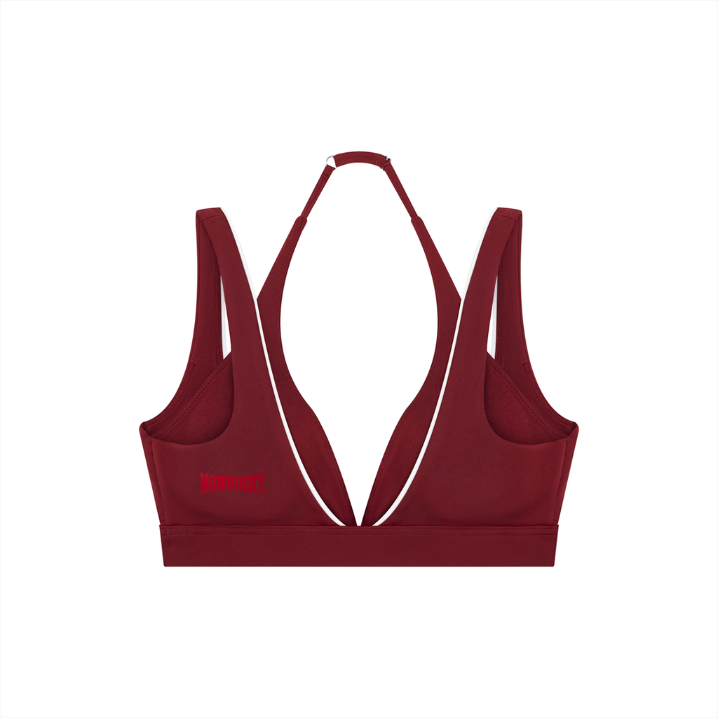 Biustonosz Sportowy Halter Deep V – Nowrocky™ — zbliżenie na głęboki dekolt w serek