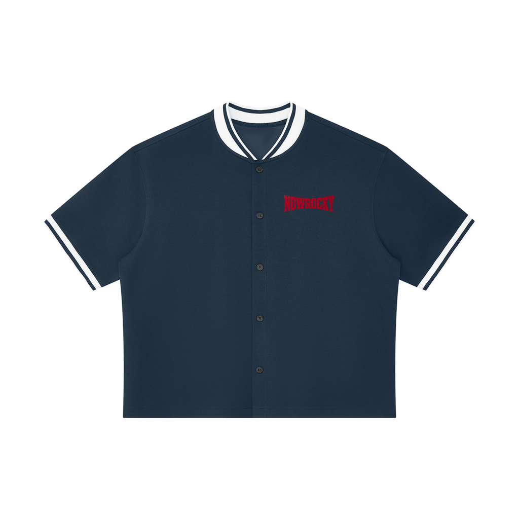Jersey Baseball Oversized Contrast Rib – Nowrocky™ — koszulka na modelu, cała sylwetka