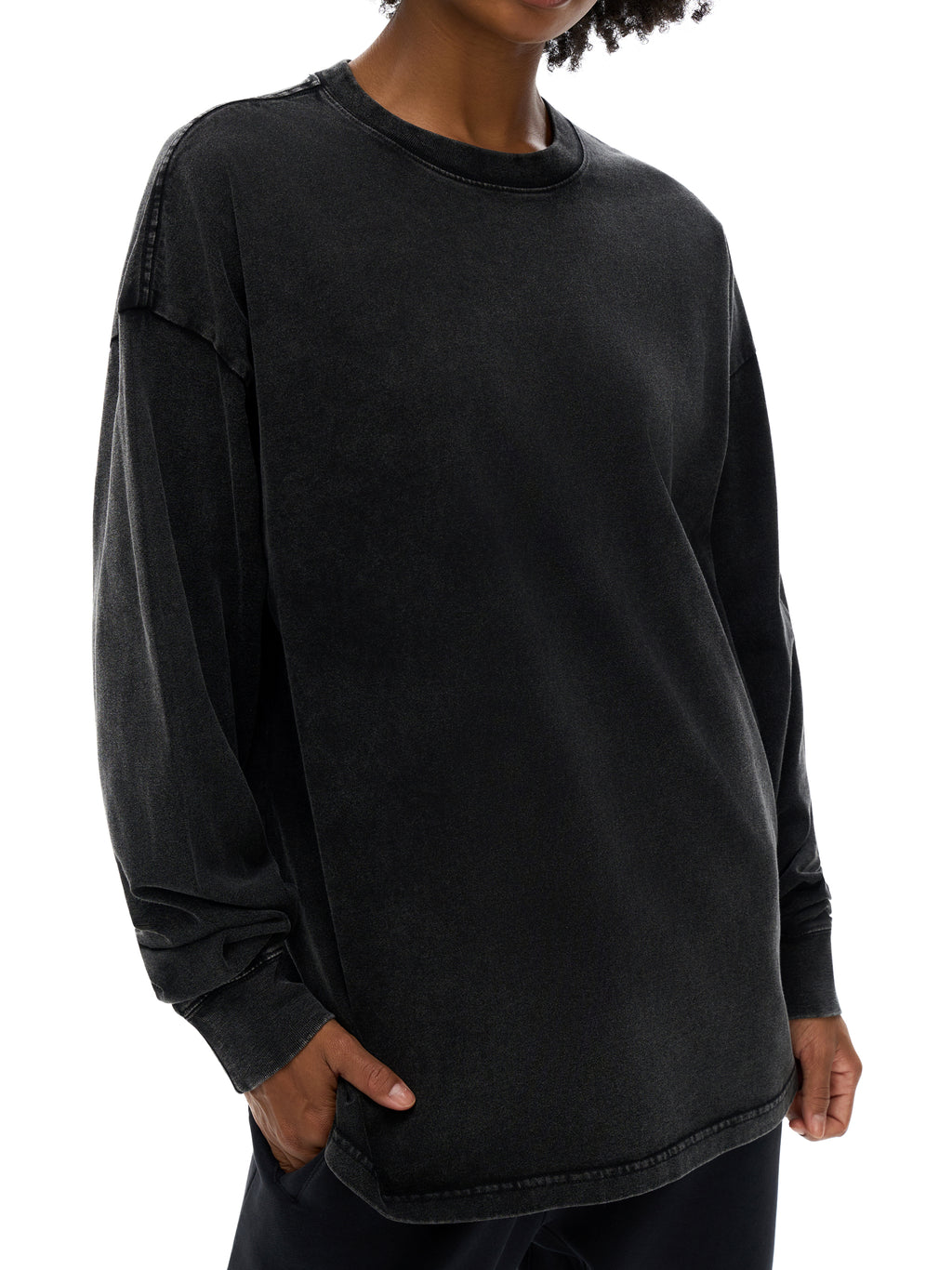 Longsleeve Acid Wash Oversize – Nowrocky™ — materiał w naturalnym świetle