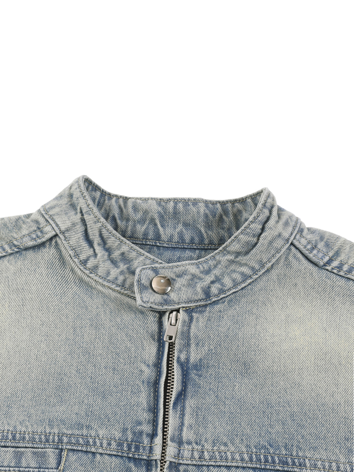 Kurtka Jeansowa Vintage Wash Zip – Nowrocky™ — kołnierz i wykończenie przy szyi