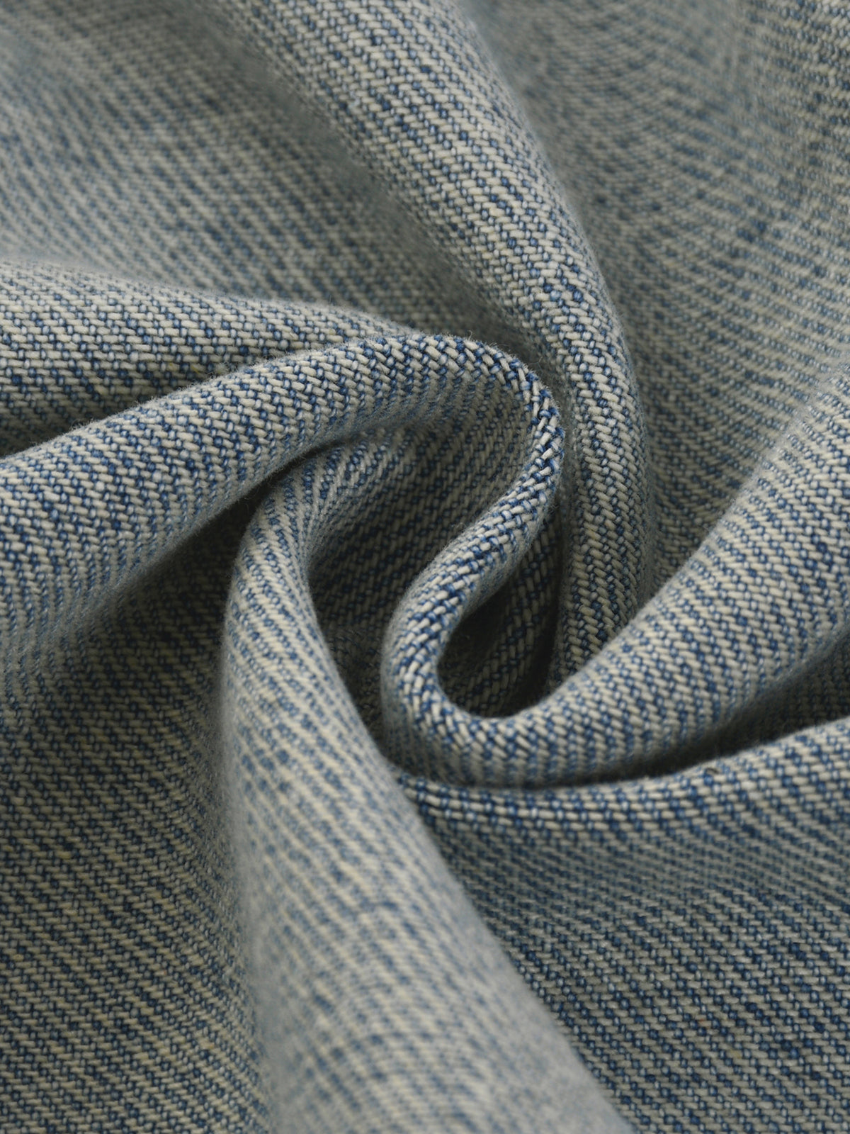 Kurtka Jeansowa Vintage Wash Zip – Nowrocky™ — proporcje kroju na sylwetce