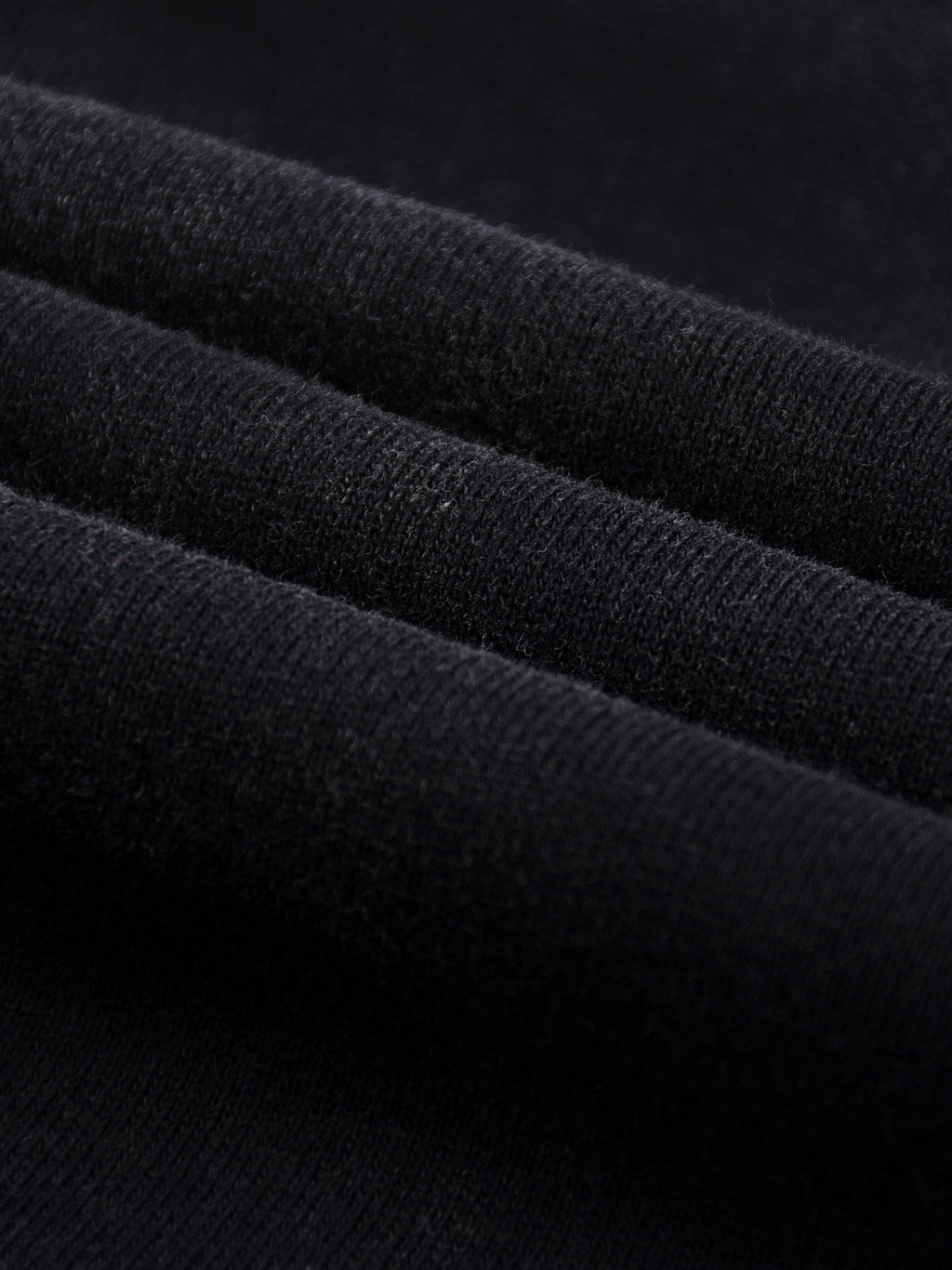 Bluza z obszyciem typu Piping i surowym wykończeniem brzegów Mineral Wash – Nowrocky™