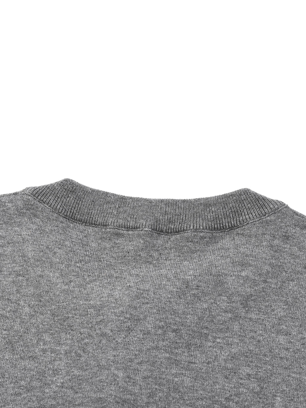 T-shirt Dziany Henley – Nowrocky™ — stylizacja uliczna w pełnym kadrze