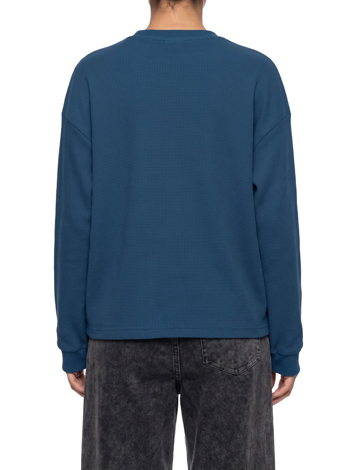 Longsleeve Waffle Boxy Drop Shoulder – Nowrocky™ — plecy i szerokość ramion z bliska