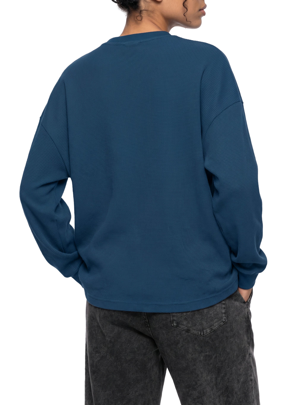 Longsleeve Waffle Boxy Drop Shoulder – Nowrocky™ — kadr do pasa od tyłu