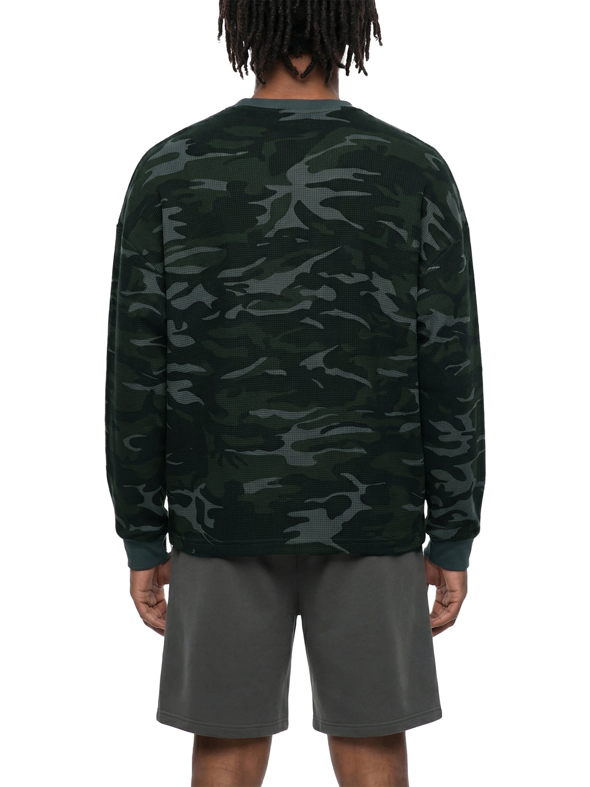 Longsleeve Waffle Boxy Drop Shoulder – Nowrocky™ — luźny krój boxy widoczny w ruchu
