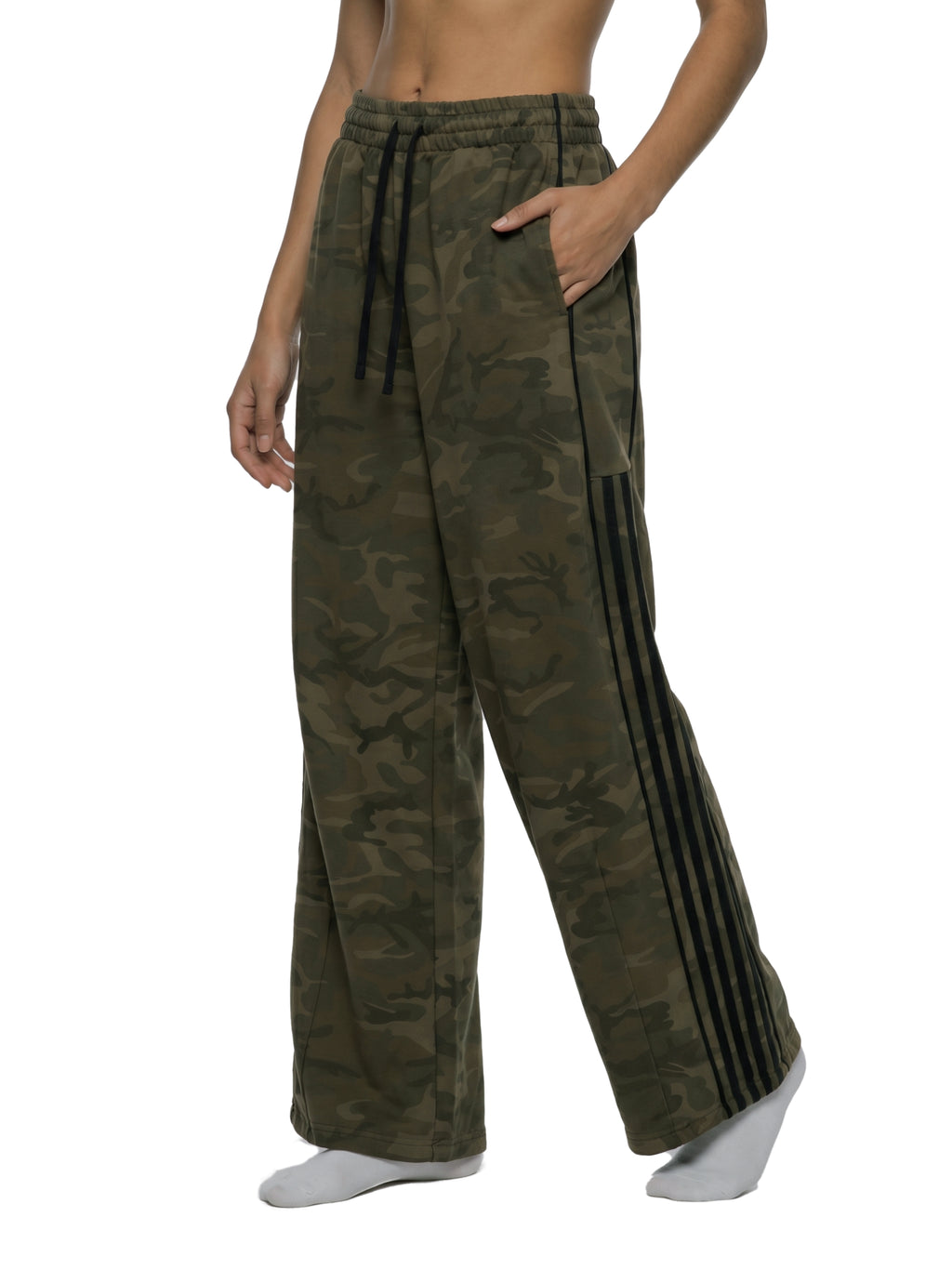 Spodnie Camo Wide Leg – Nowrocky™