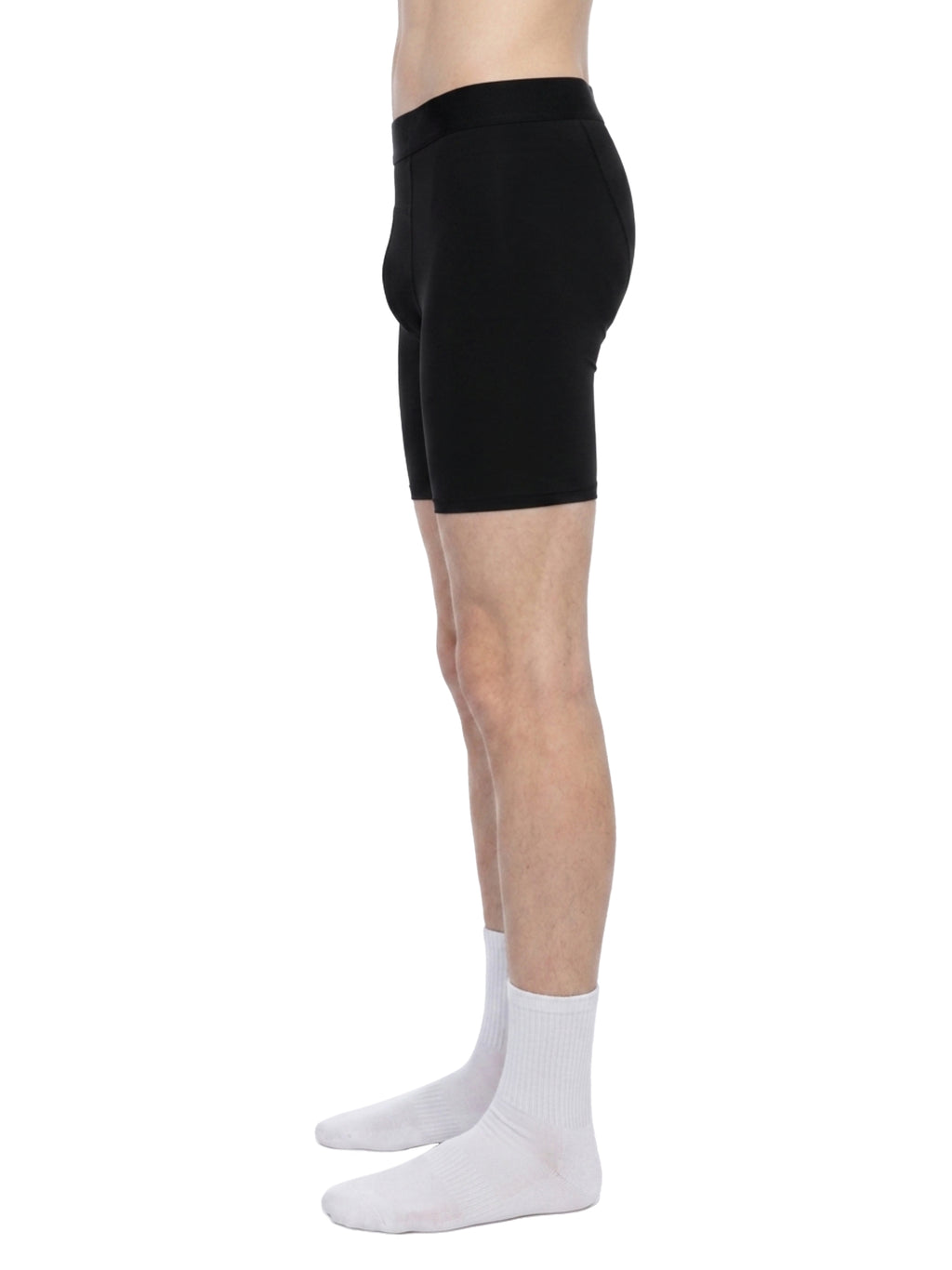 Szorty Rowerowe Tight – Nowrocky™ — układ na płasko na jasnym tle