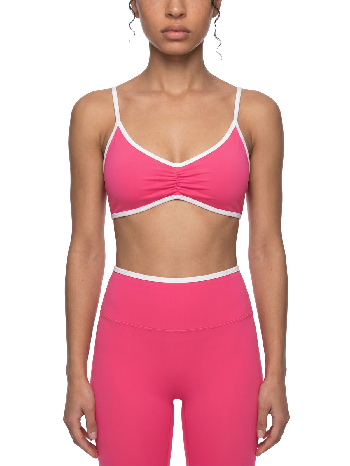 Biustonosz Sportowy Color Block Dekolt V – Nowrocky™ — stylizacja uliczna z legginsami