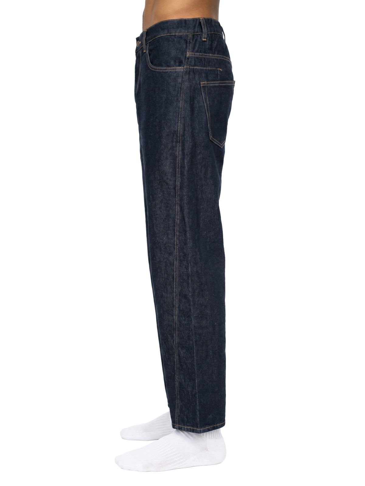 Jeansy Barrel Leg Vintage Wash – Nowrocky™ — ujęcie z profilu, beczkowata nogawka