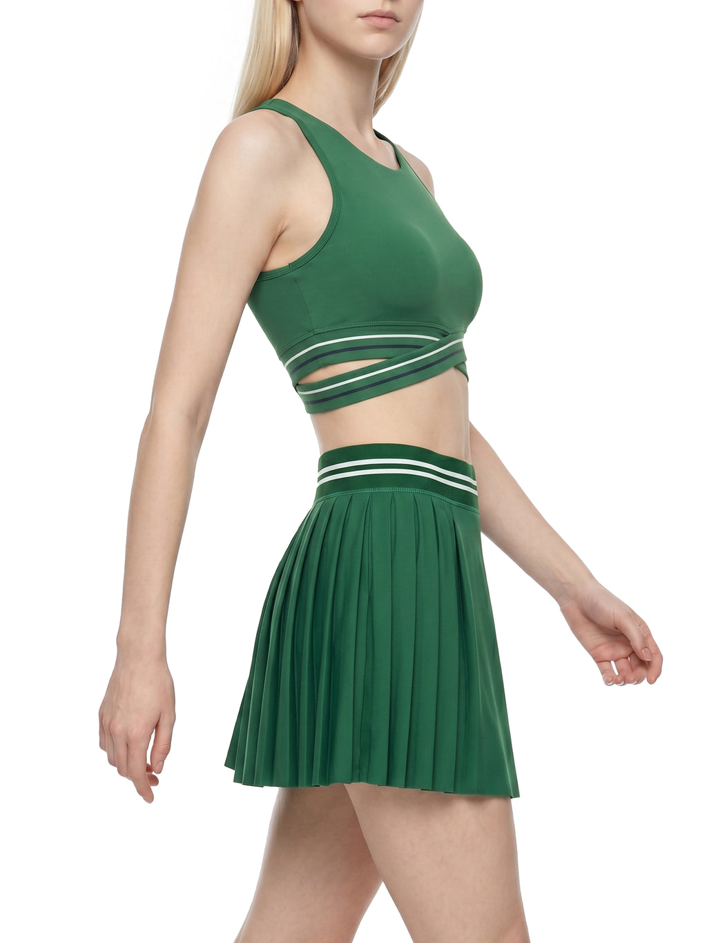 Biustonosz Sportowy Criss-Cross Racerback – Nowrocky™ — proporcje krótkiego kroju na tułowiu
