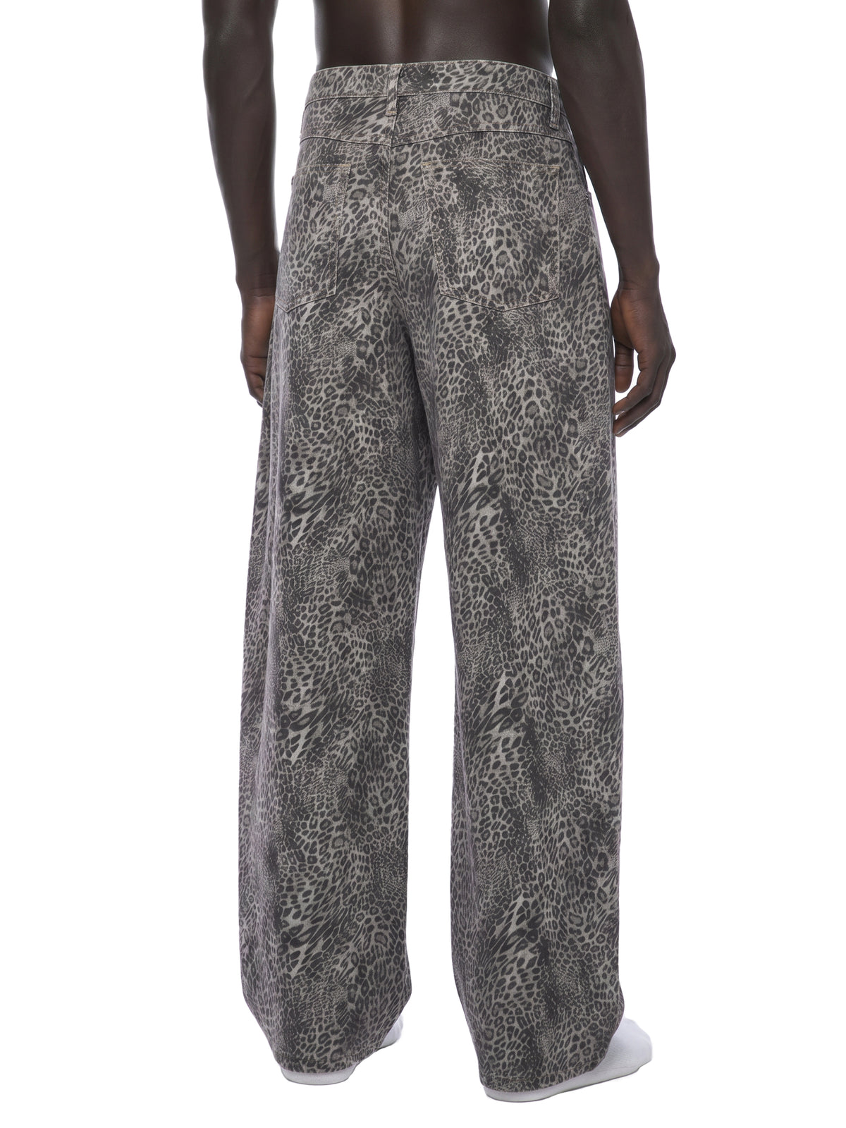 Jeansy Leopard Vintage Wash Wide Leg – Nowrocky™ — tylna kieszeń i przeszycia