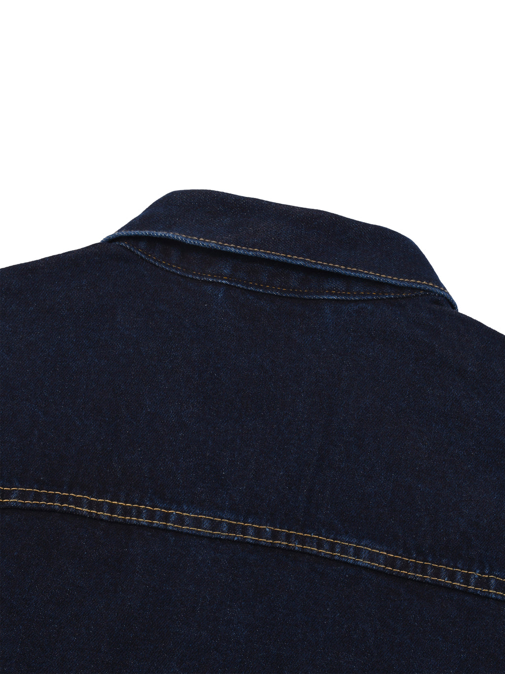Kurtka Jeansowa Vintage Wash – Nowrocky™ — ujęcie trzy czwarte w ruchu