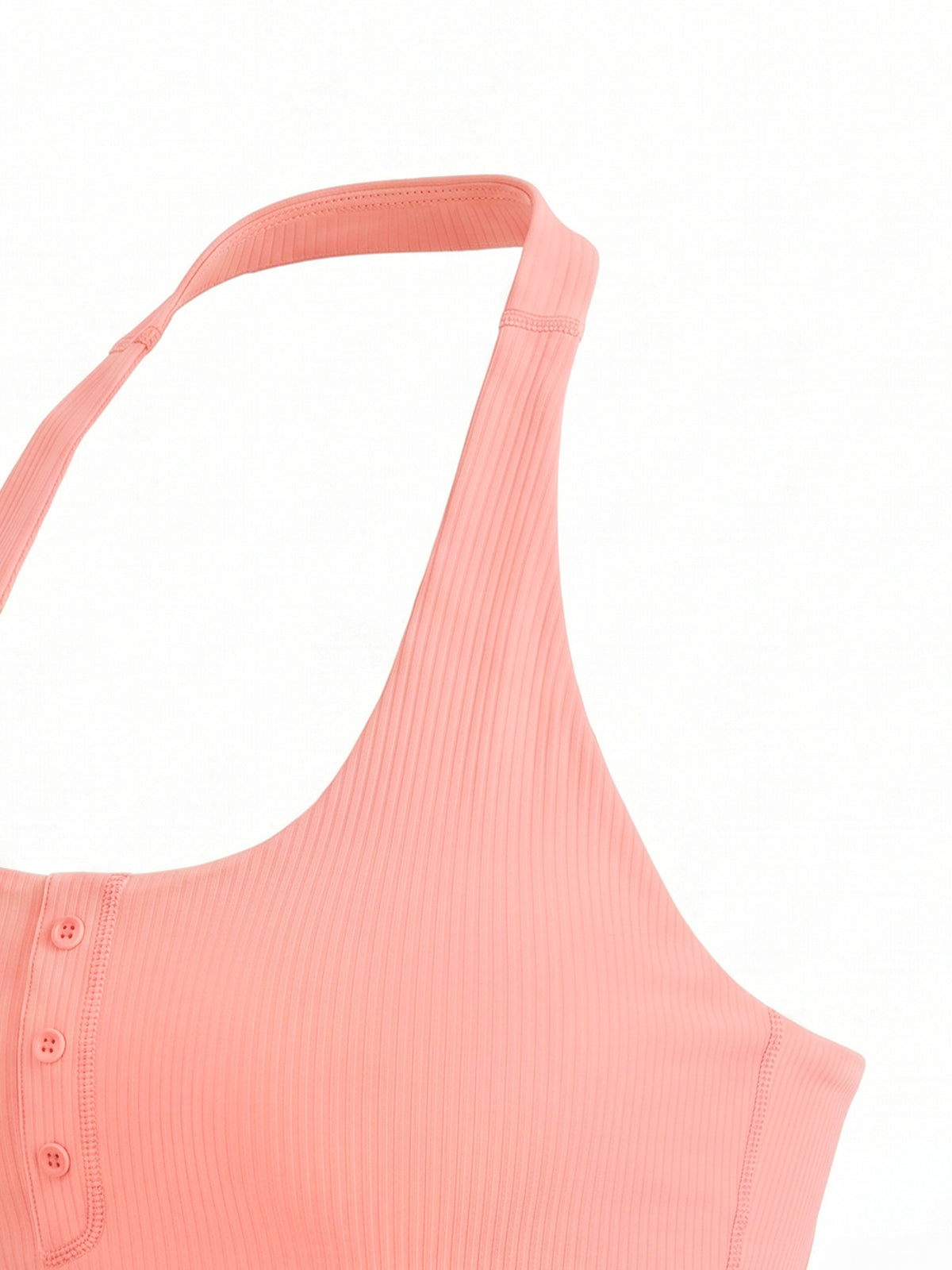 Tank Top Halter Crop – Nowrocky™ — kadr do pasa, ułożenie tkaniny