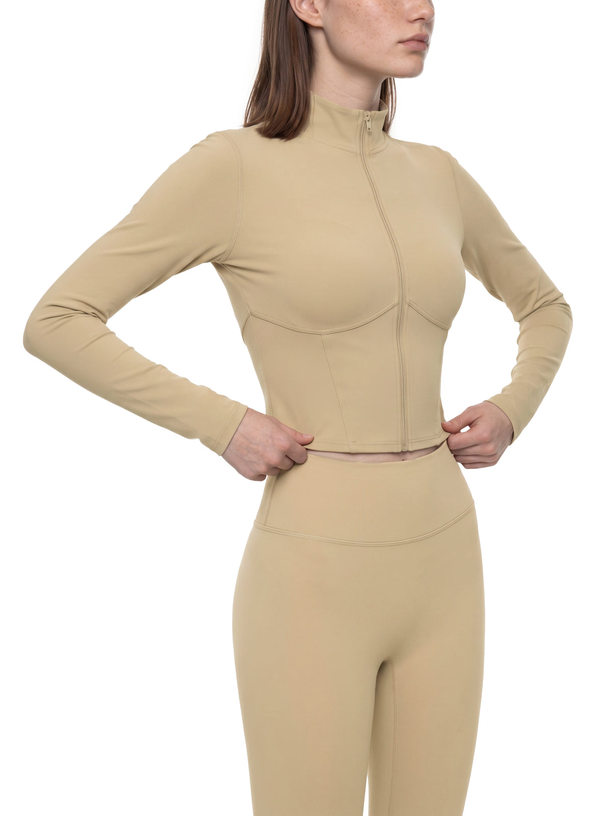 Kurtka Cropped Full-Zip Stójka – Nowrocky™ — proporcje kroju na sylwetce