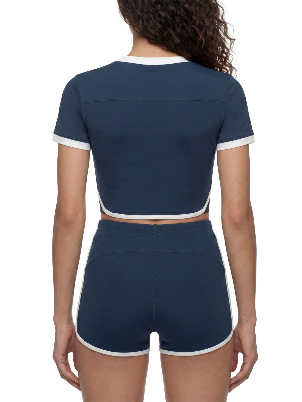 T-shirt Cropped Color Block – Nowrocky™ — dół koszulki i szew wykończeniowy
