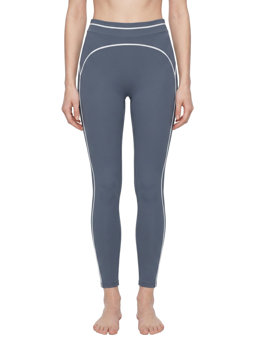 Legginsy Contrast Topstitch – Nowrocky™ — kadr studyjny na jasnym tle, pełna sylwetka