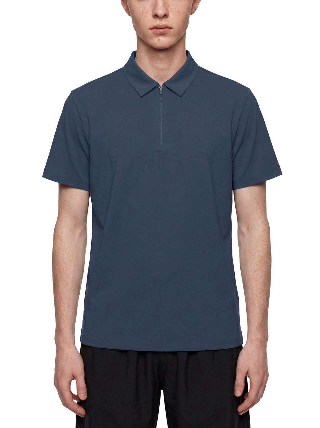 Polo Quarter-Zip Performance – Nowrocky™ — plecy modela i układ materiału