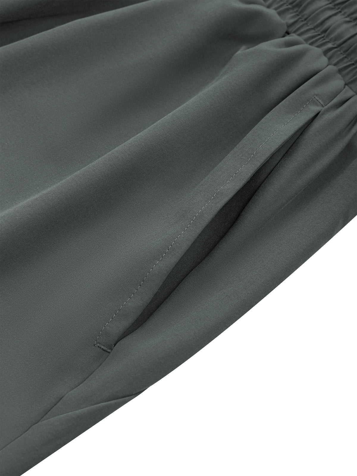 Spodnie Drawstring Reflective – Nowrocky™ — proporcje kroju na modelu, ujęcie trzy czwarte