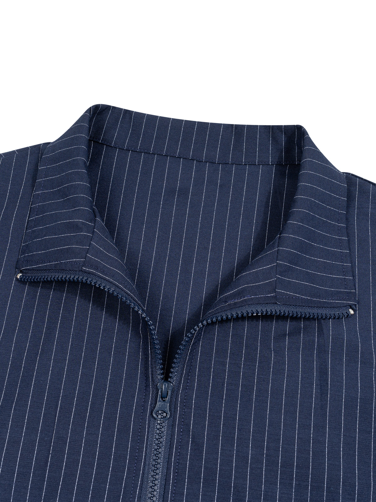 Kurtka Track Full Zip Pinstripe – Nowrocky™ — suwak i zaczep zamka z bliska