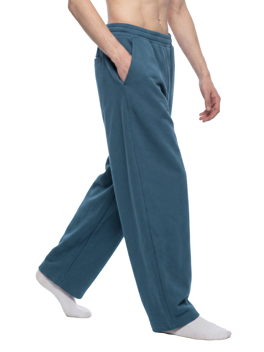 Spodnie Dresowe Barrel Leg – Nowrocky™ — ujęcie trzy czwarte na modelu