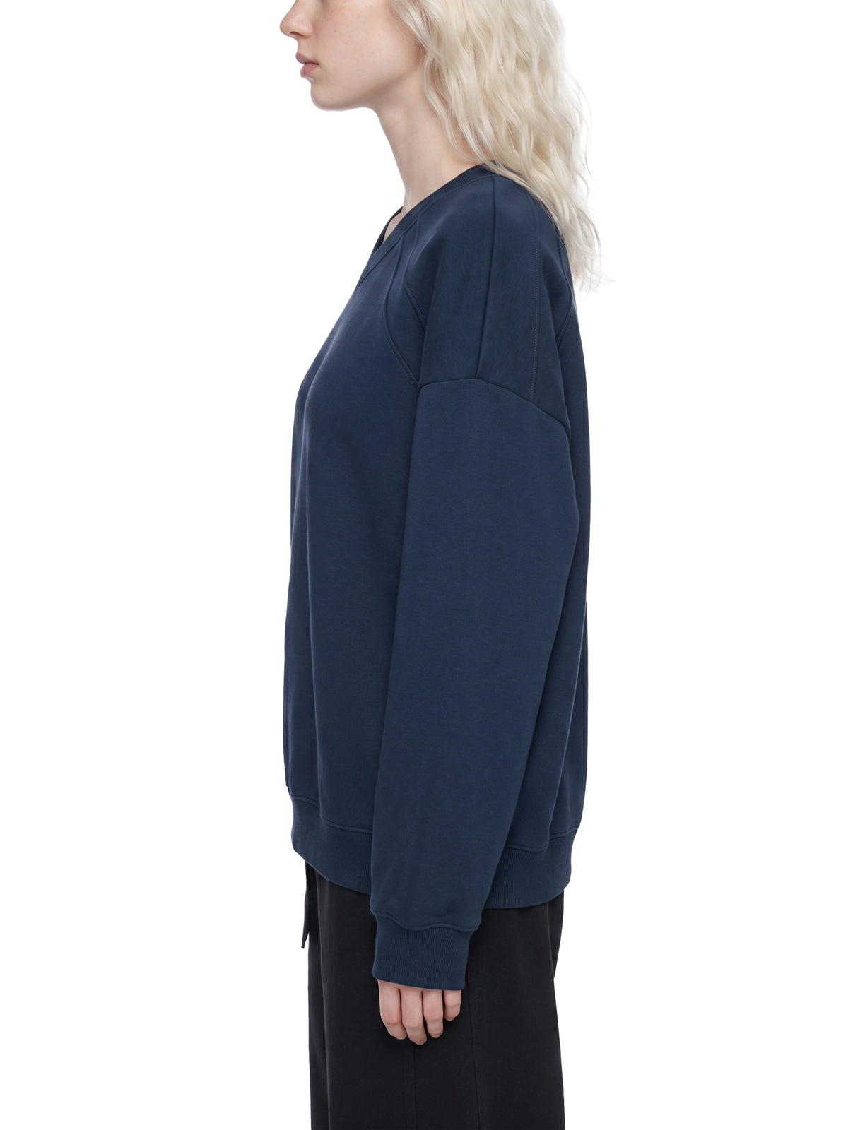 Bluza Oversize z Dekoltem V – Nowrocky (streetwear)