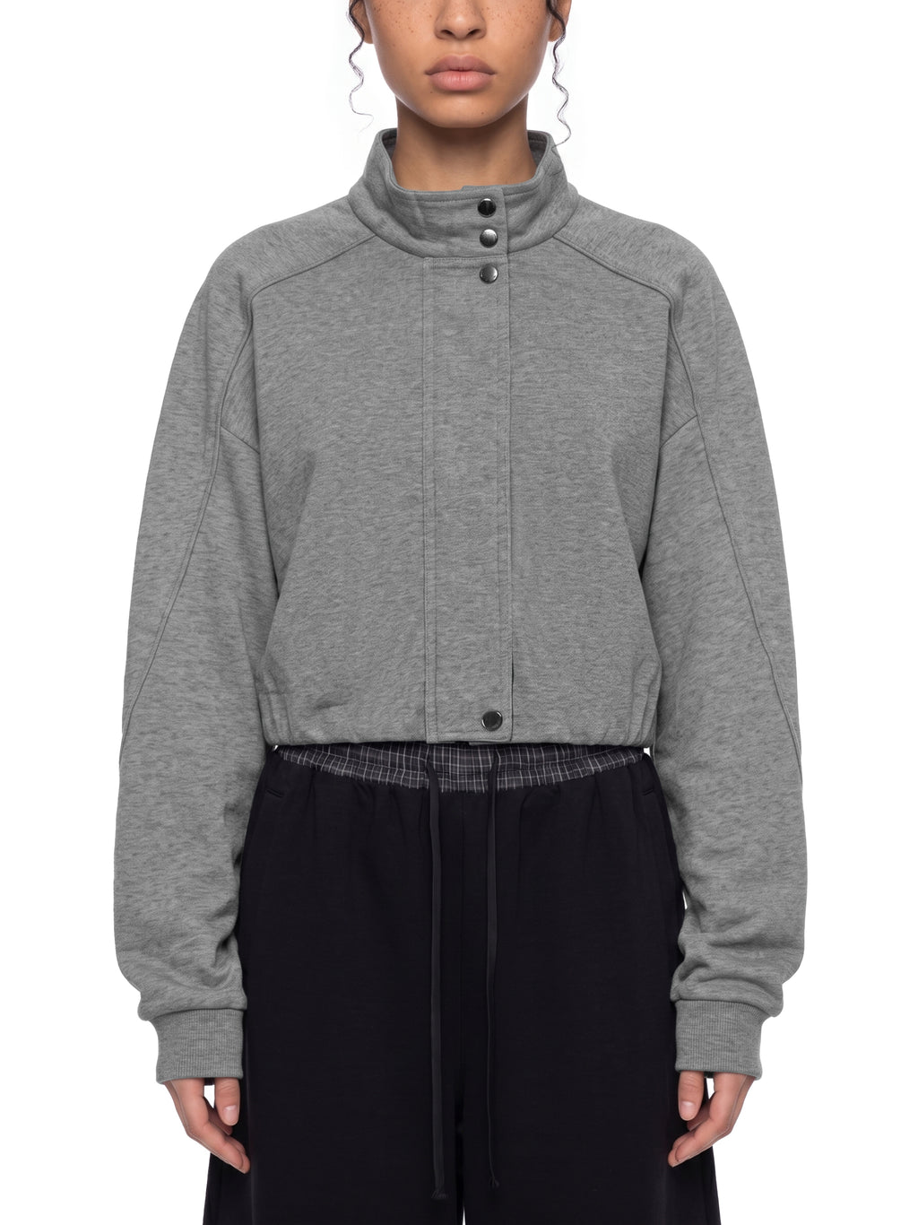 Kurtka Damska Cropped ze Stójką – Nowrocky™ — ujęcie z profilu, krój przy ciele