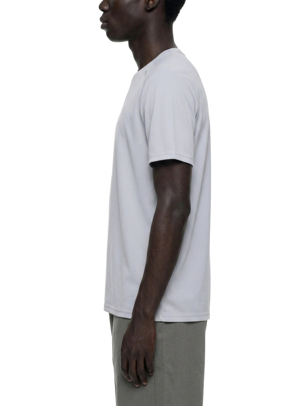 T-shirt Raglan Reflective Slim – Nowrocky™ — układanie się materiału w ruchu
