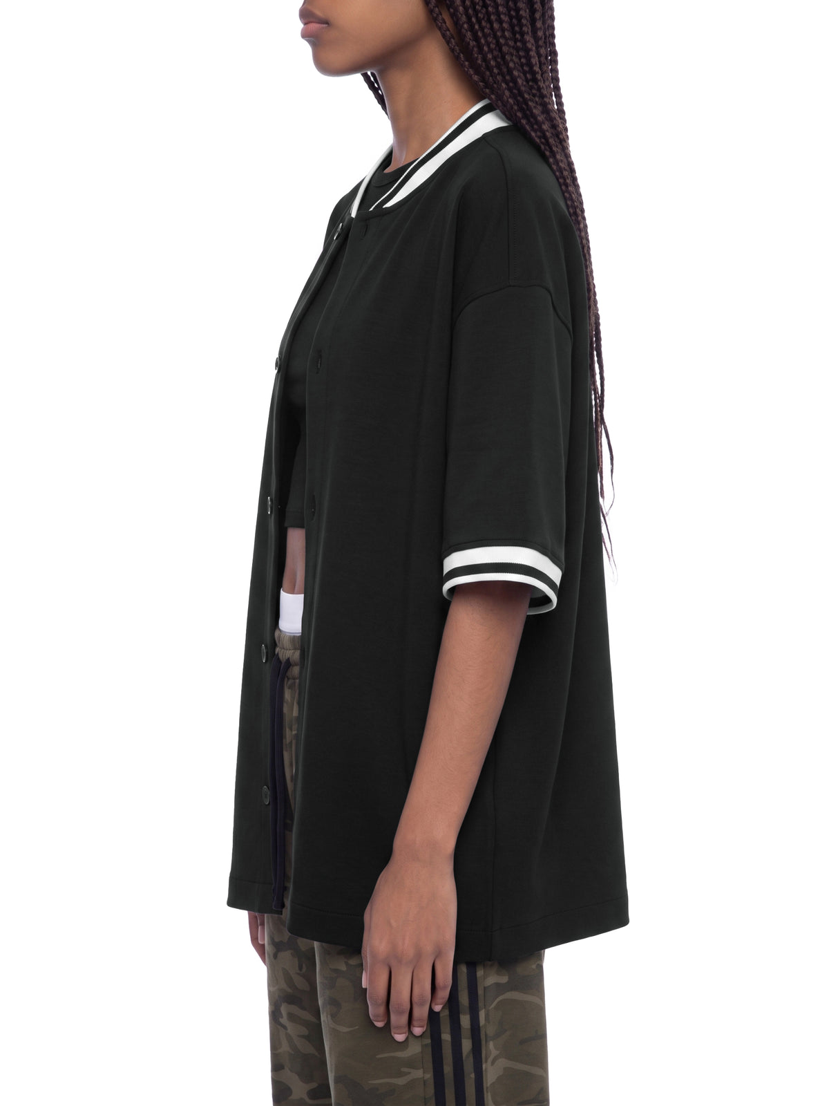 Jersey Baseball Oversized Contrast Rib – Nowrocky™ — logo marki na piersi, zbliżenie