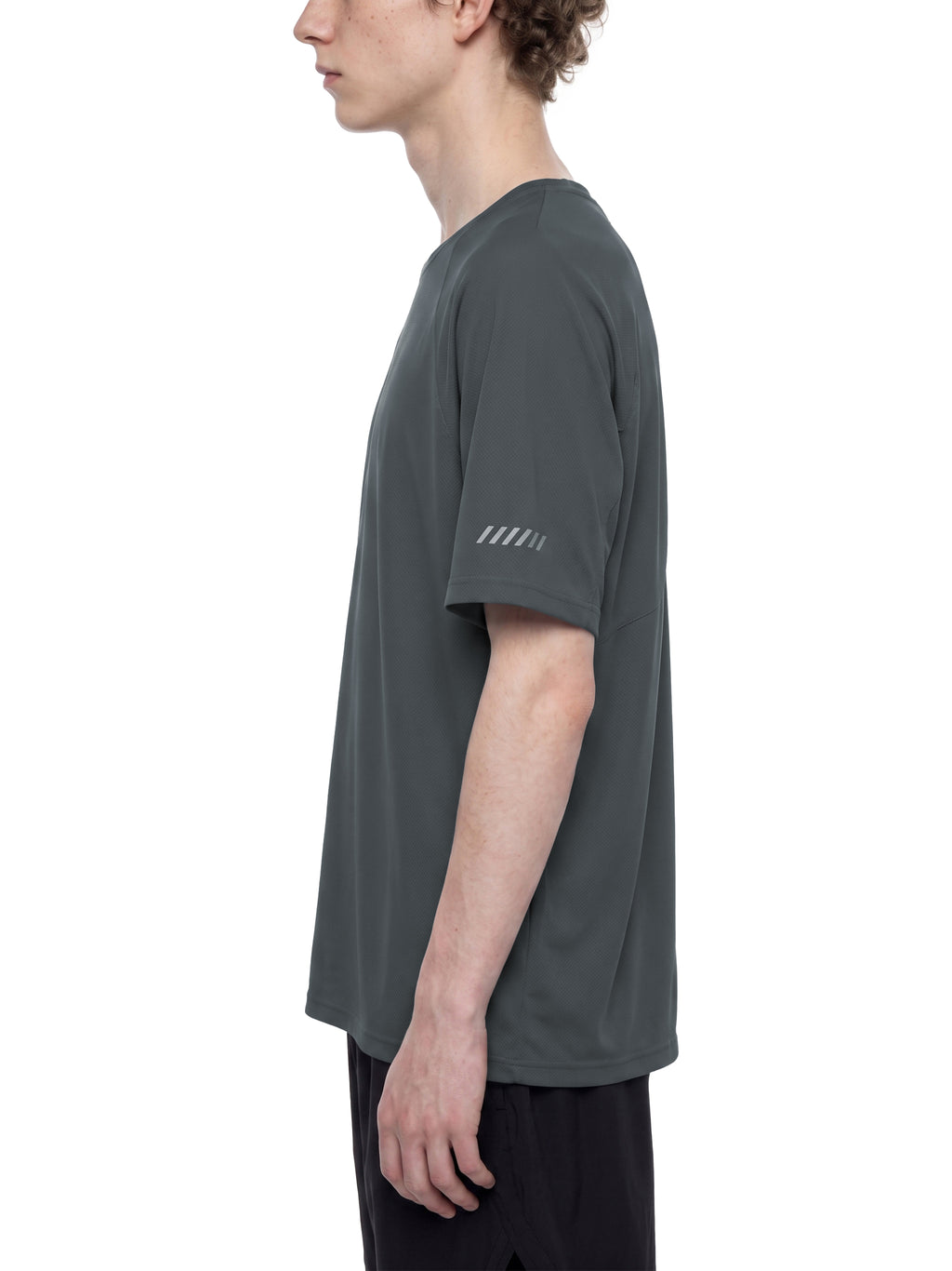 T-shirt Reflective Raglan – Nowrocky™ — sygnatura marki na piersi