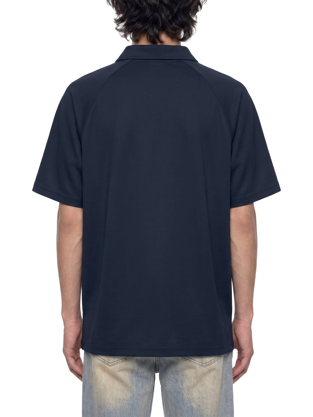 Polo Regular Fit Raglan – Nowrocky™ — plecy modela i układ materiału