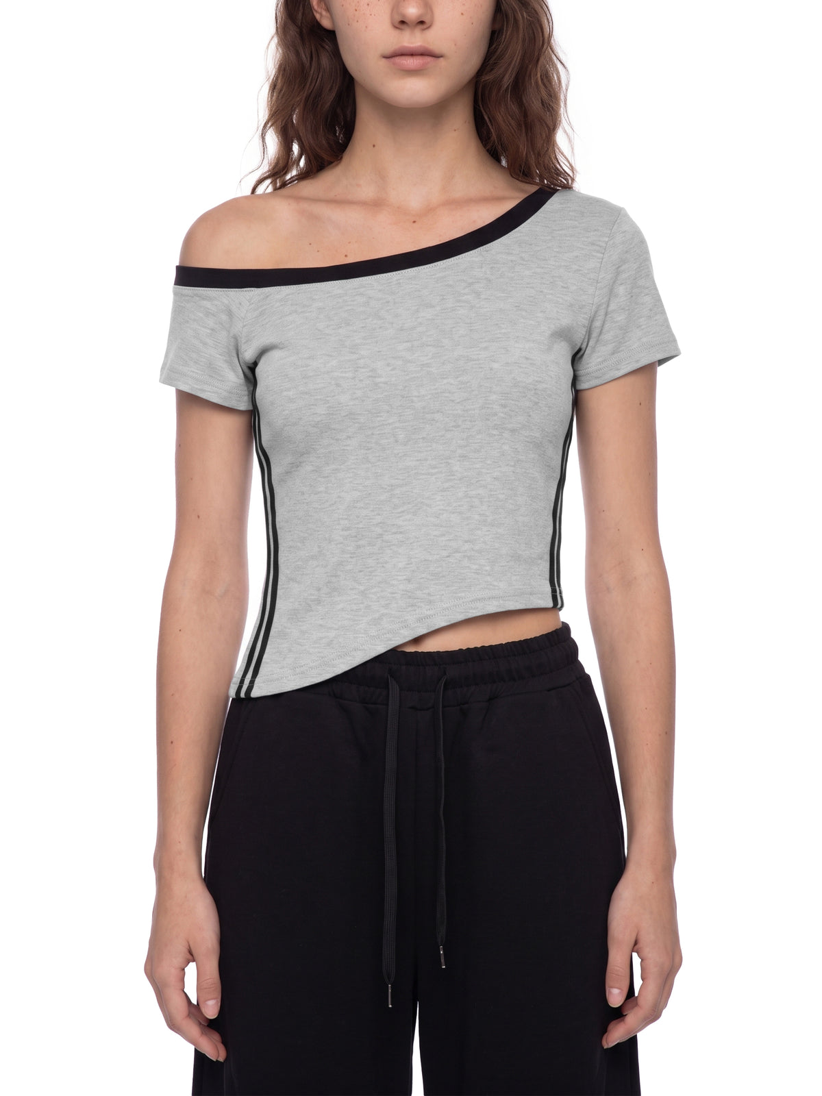 T-shirt Crop Off-Shoulder Contrast Stripe – Nowrocky™ — rękaw i szew barkowy