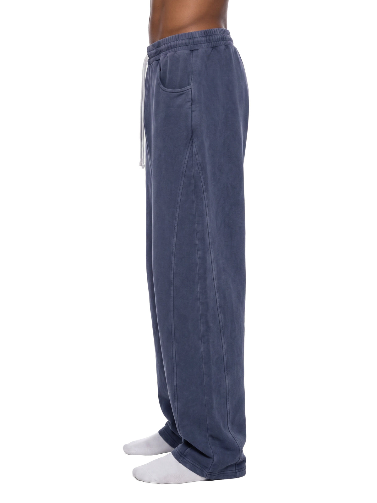 Spodnie Mineral Wash Barrel Leg – Nowrocky™ — przednia kieszeń z bliska