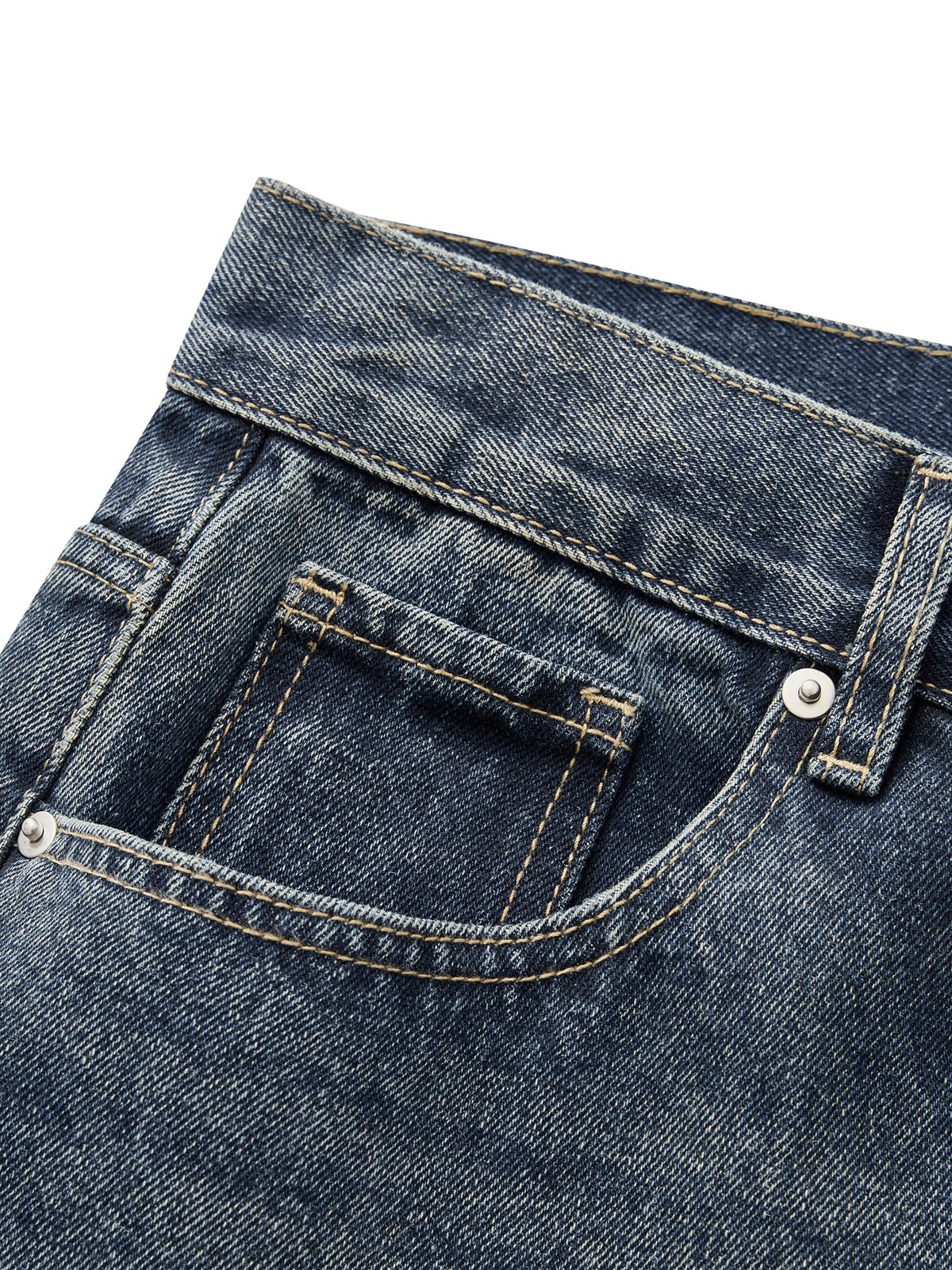 Jeansy Straight Leg Vintage Wash – Nowrocky™ — układ na płasko, pełny krój