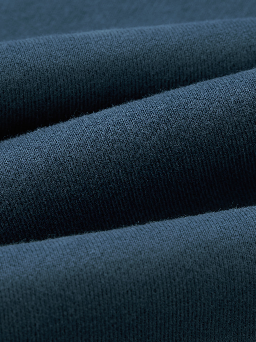 Bluza Fleece Full Zip z Kapturem – Nowrocky™ — pełna sylwetka w plenerze