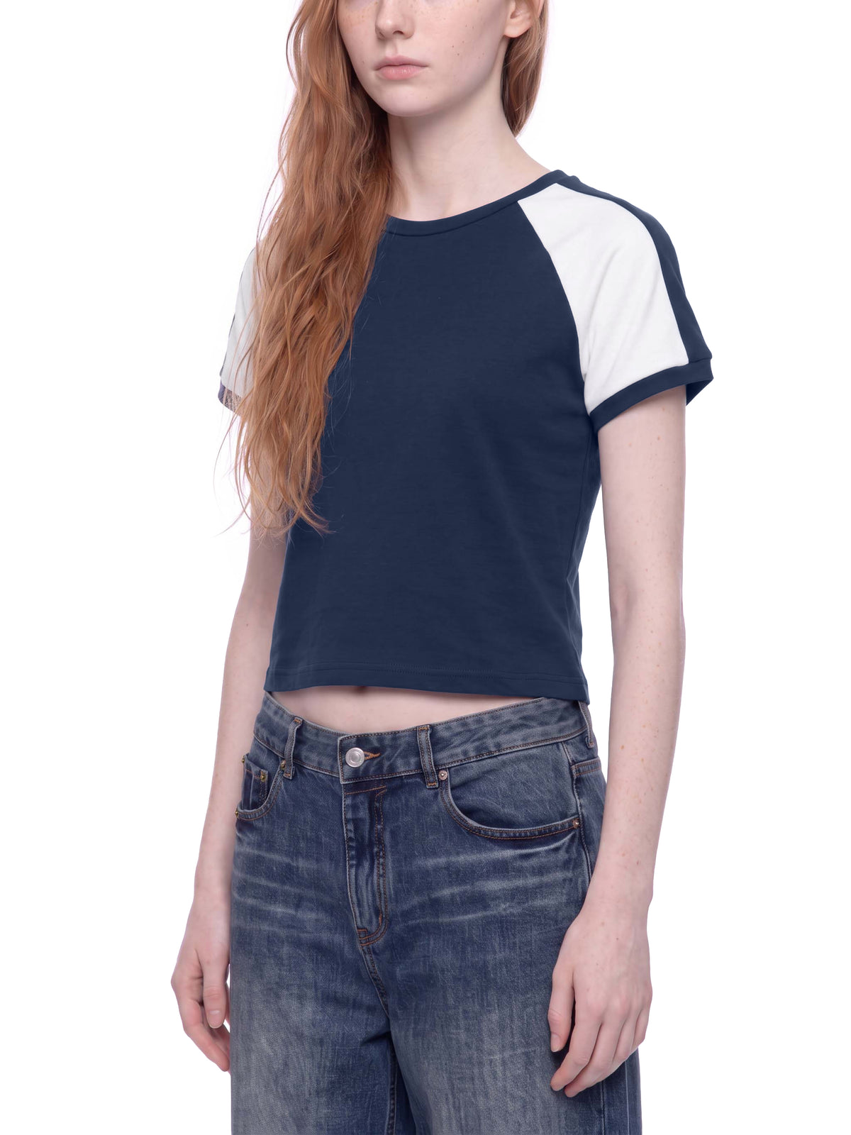 T-shirt Slim Raglan Color Block – Nowrocky™ — dopasowanie kroju slim w ruchu