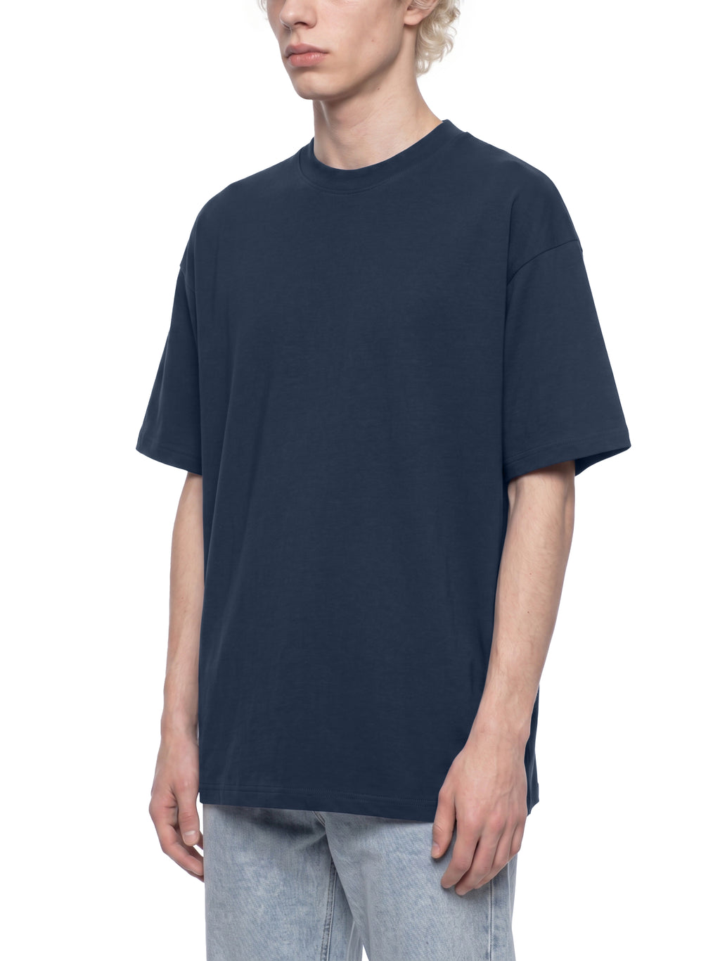 T-shirt Oversized Drop Shoulder – Nowrocky™ — nadruk na piersi, zbliżenie